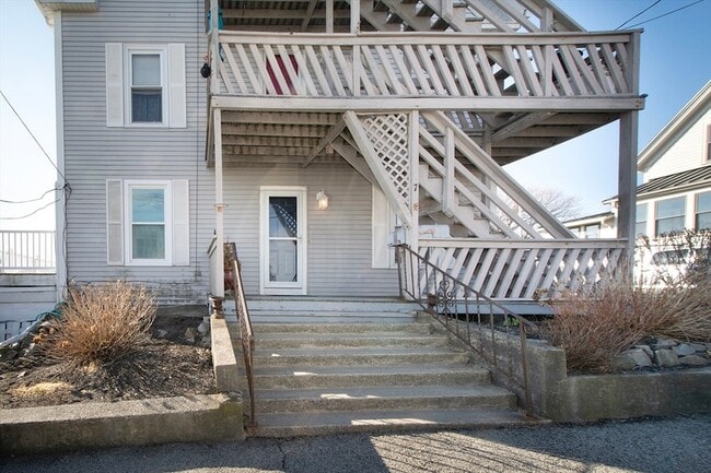 Building Photo - 7 Whitehead Ave
