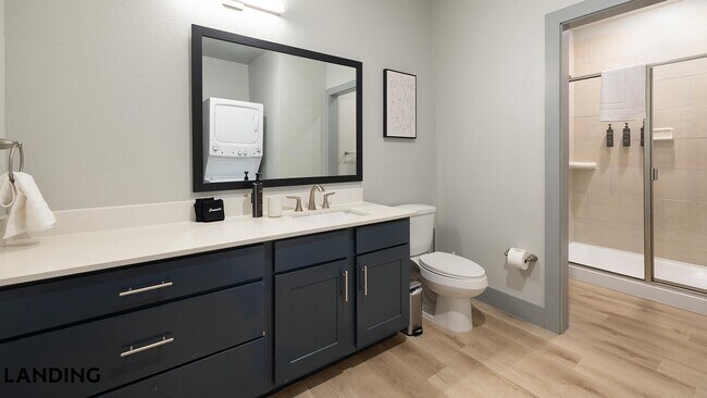 Foto del edificio - 2422 S Carrier Pkwy