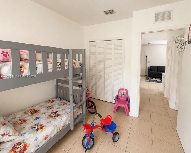 Foto del edificio - 14140 NE 2nd Ct