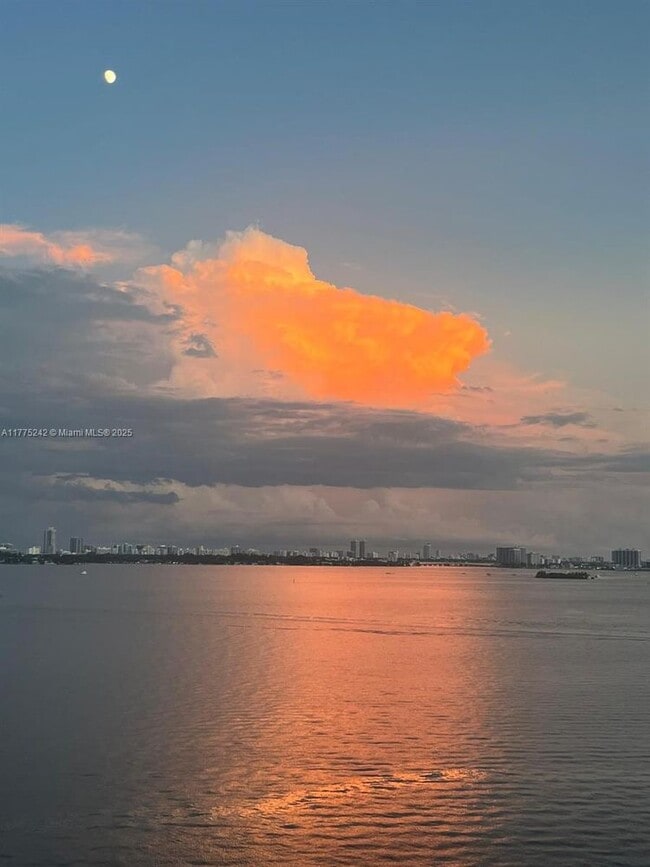 Photo - 11111 Biscayne Blvd Apartment