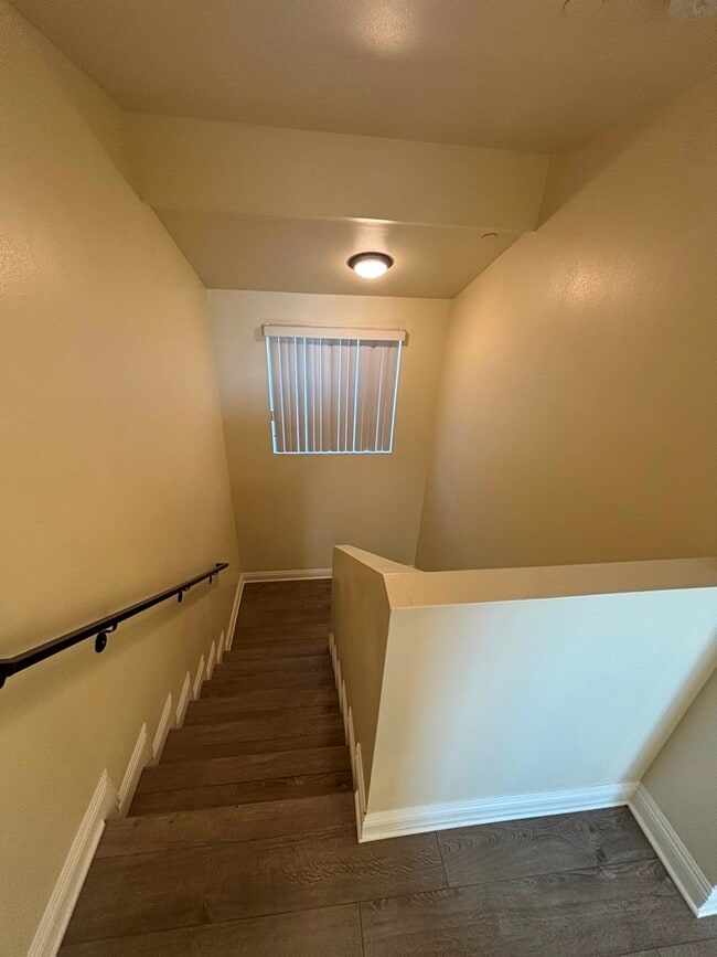 Foto del edificio - 214 E 101st St