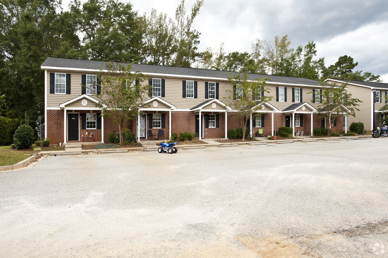 Foto del edificio - Spring Chase Apartments