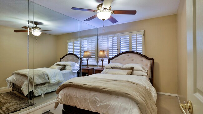 Foto del edificio - 34073 Emily Way