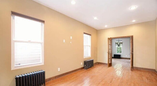 Building Photo - 3111 Farragut Rd