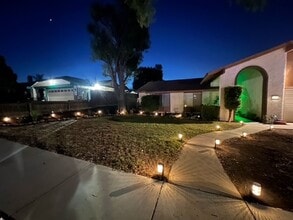 Building Photo - 1652 Lorraine Dr