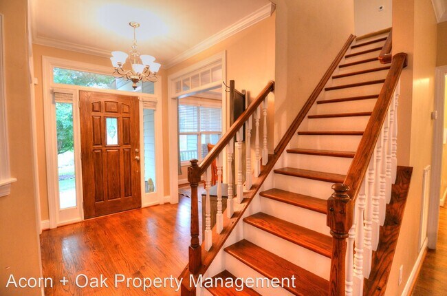 Foto del edificio - 4 br, 3 bath House - 322 Bellemont Rd.