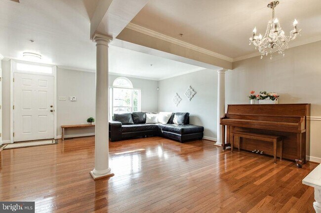 Foto del edificio - 1207 Pear Blossum Ct