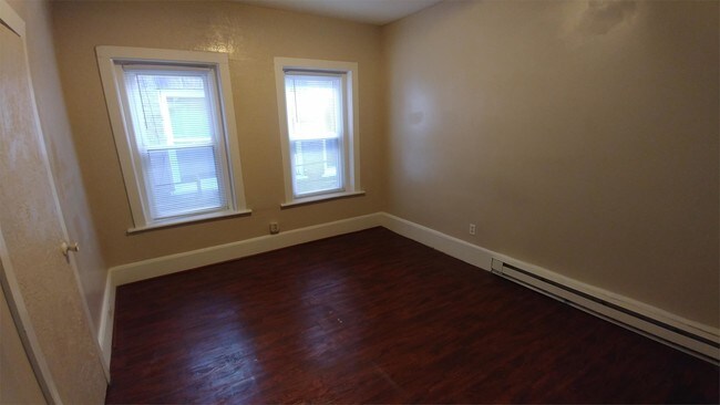 Foto del edificio - 197 N Main St