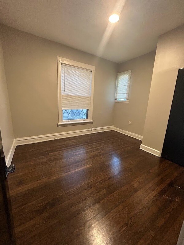 Foto del edificio - 7144 S Union Ave