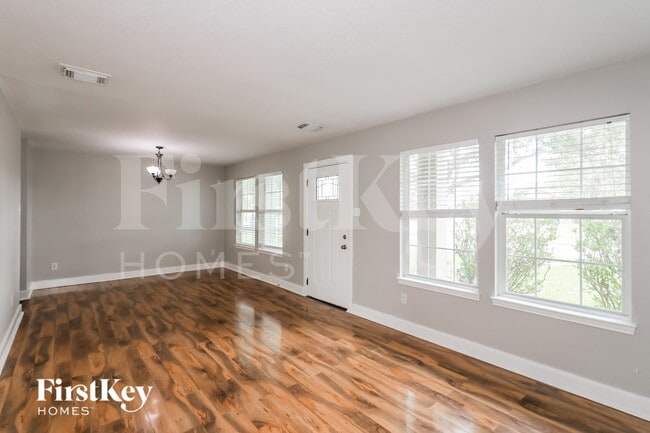 Building Photo - 256 Rolling Brook Dr