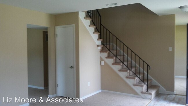 Foto del edificio - 4 br, 2.5 bath House - 26 East Davis Road