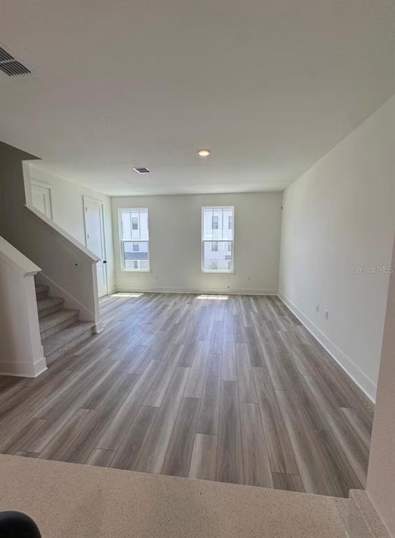 Foto del edificio - 15069 Groveside Rd