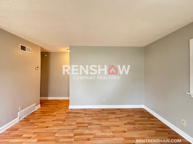 Foto del edificio - 3932 Dearborn St