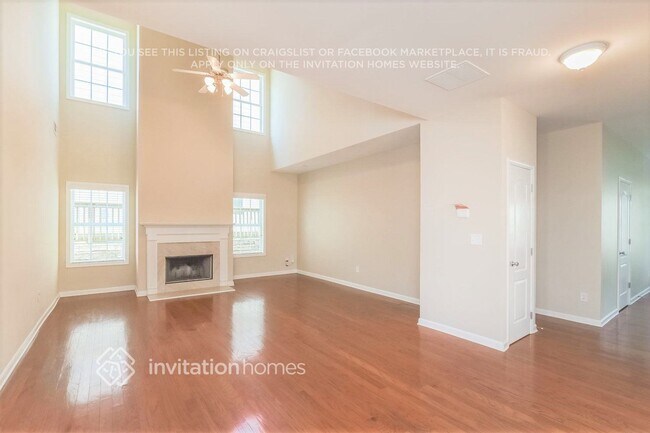 Building Photo - 3422 Rustic Trail Ln NE