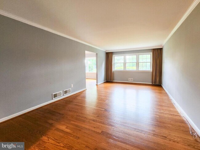 Foto del edificio - 1603 Mary Ellen Ct
