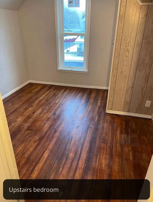 Foto del edificio - 8213 S Walnut St