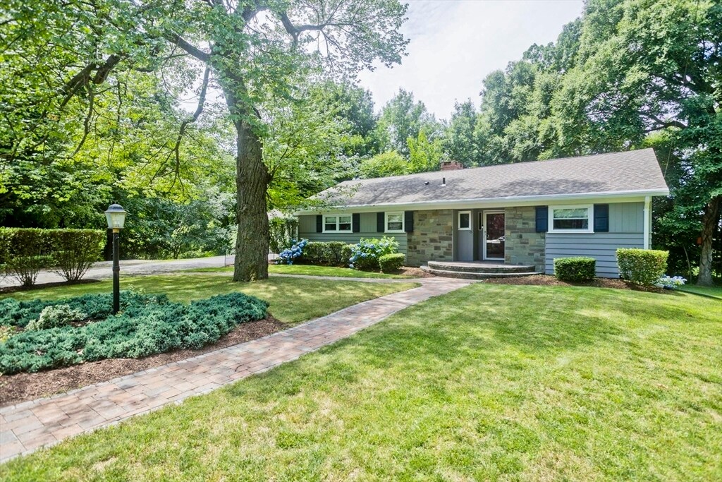 Primary Photo - 45 Mayfair Dr