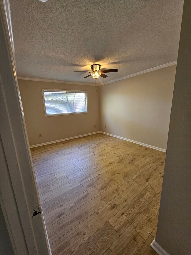 Foto del edificio - High Point Terrace Apartments