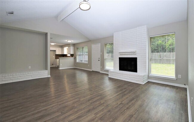 Building Photo - 7814 Barnhill Dr