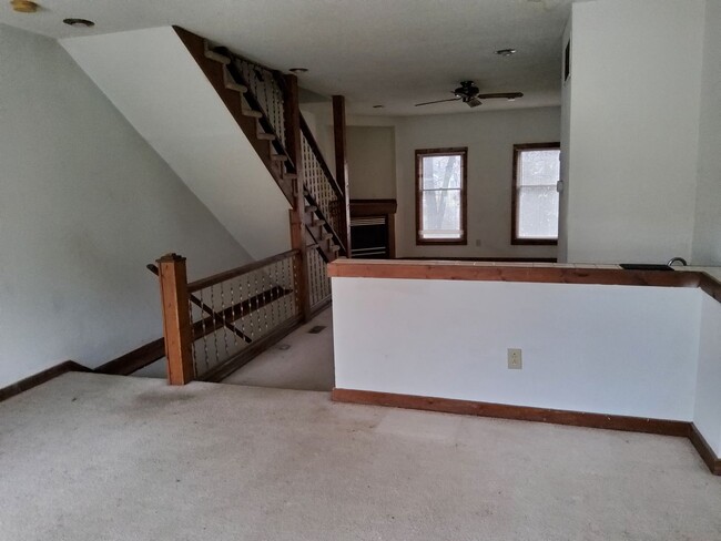 Building Photo - Clemmons Condo - Near 421!