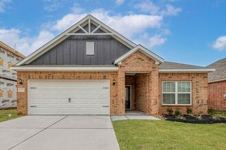 Building Photo - 404 Mystic Slopes Dr