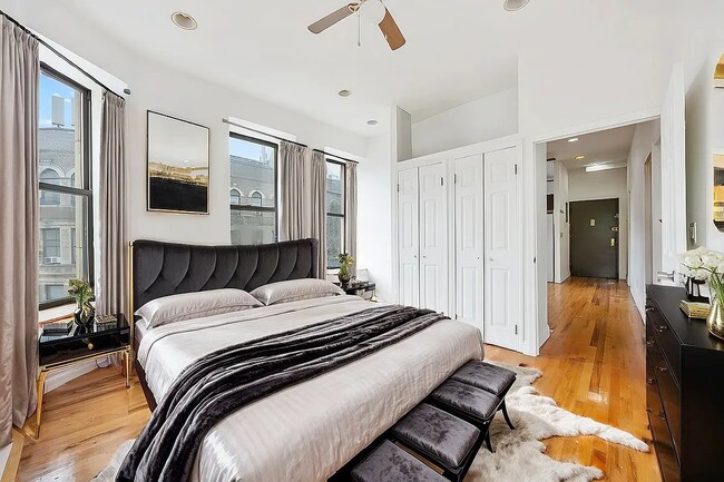 Foto del edificio - 301 W 151st St