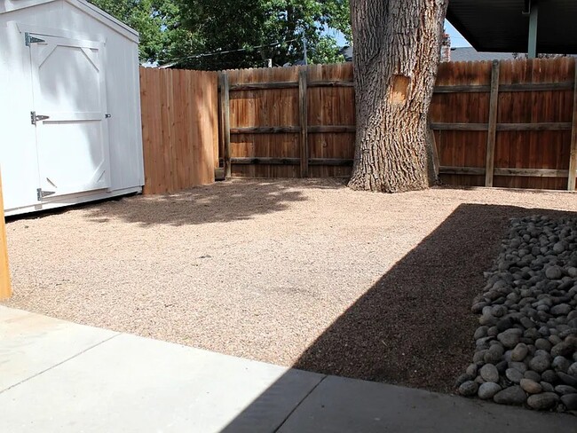 Building Photo - 919 Third St