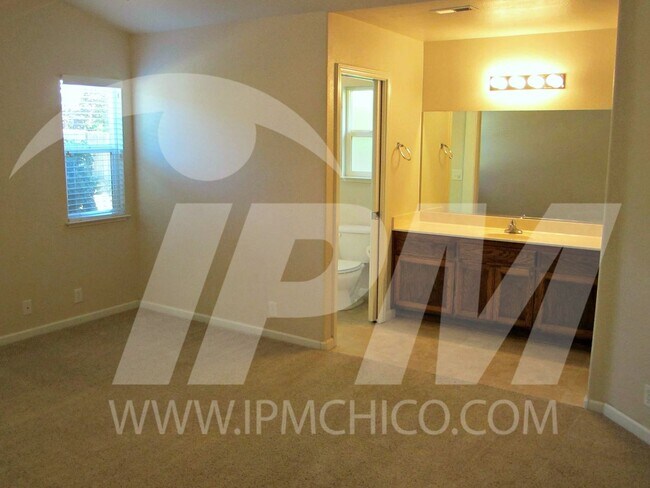 Foto del edificio - 2608 Doral Way