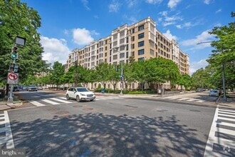 Building Photo - 1701 16th St NW