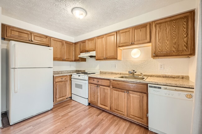 Photo - 1035 W Lexington St House