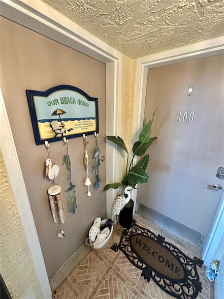 Building Photo - 6009 Sea Ranch Dr