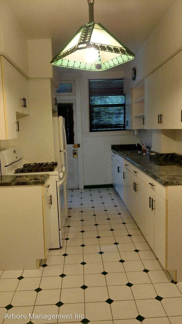 Foto del edificio - 3 br, 1 bath House - 5533 BARTLETT STREET