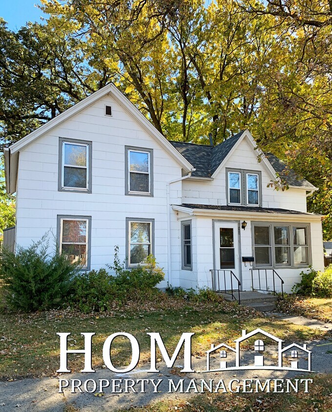 112 N Murphy St, Lake Crystal, MN 56055 House Rental in Lake Crystal