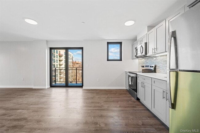 Foto del edificio - 43-34 53rd St