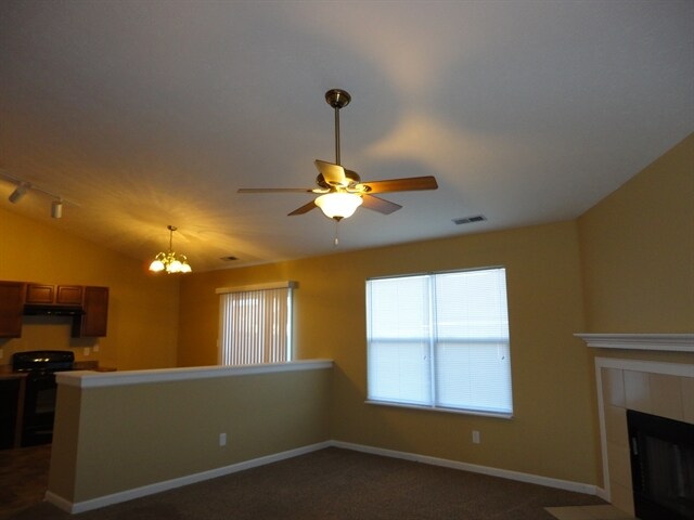 Foto del edificio - 1046 Mosswood Circle