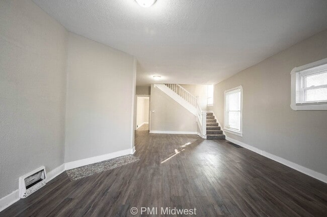 Photo - 101 N State Ave Apartment