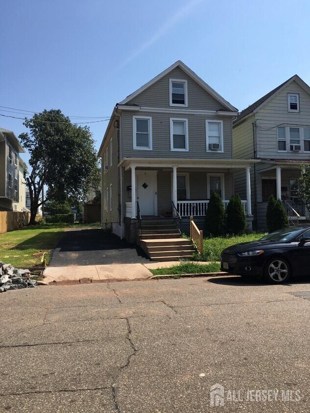 Foto del edificio - 7 Maple St