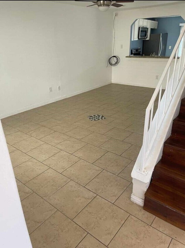 Foto principal - 1701 Upland Dr