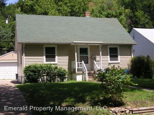 Primary Photo - 604 Bertrand St