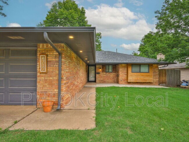 Foto del edificio - 4717 NW 57th St