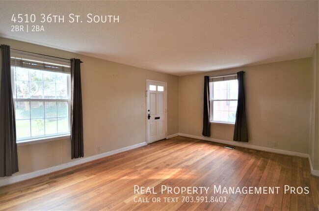 Foto del edificio - 4510 36th St S