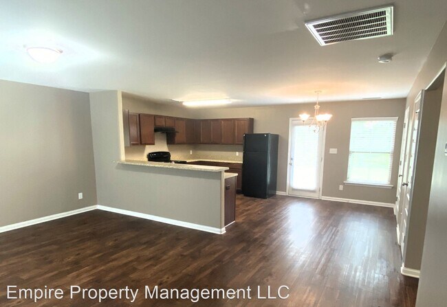 Foto del edificio - 2 br, 2 bath House - 1009 Ave B SE