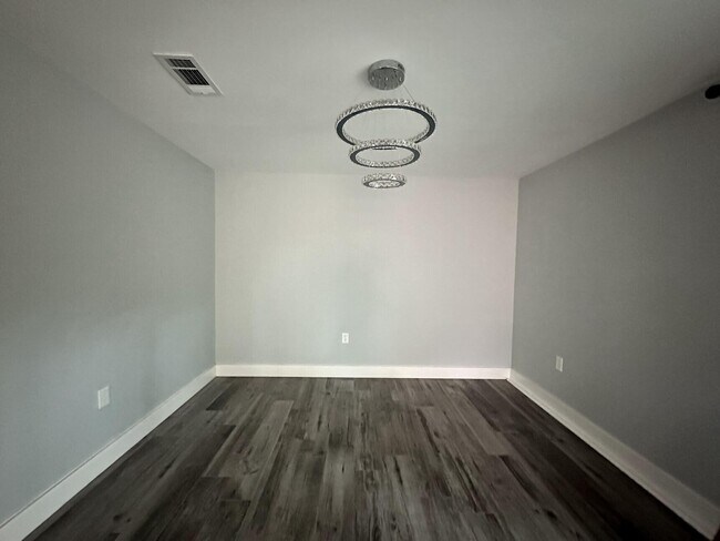 Foto del edificio - 808 Linden Ave