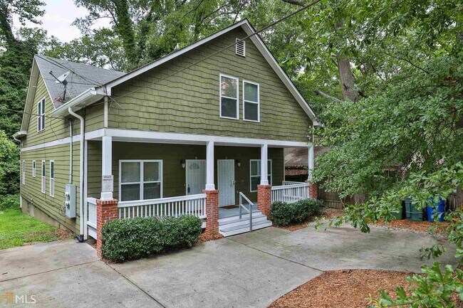 Foto del edificio - 1026 Sims Ave NW