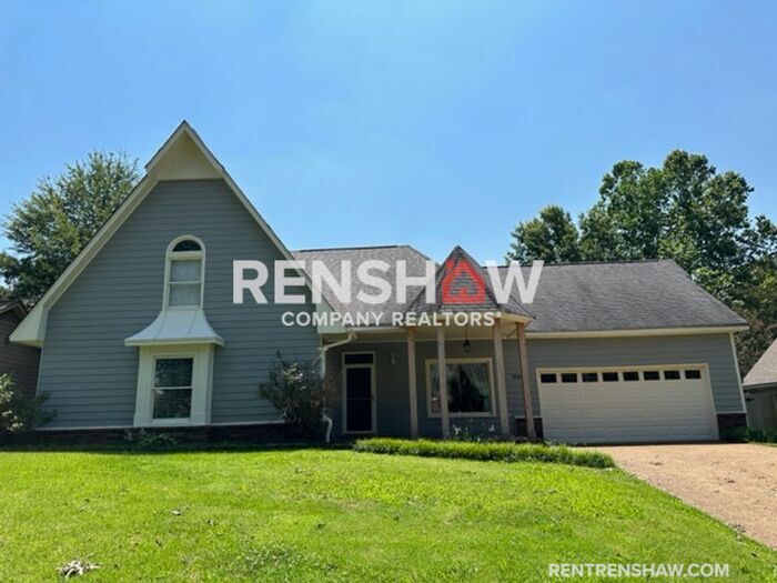 Primary Photo - Fletcher Trace Parkway - 3 Bedroom / 2.5 B...