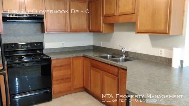 Building Photo - 2 Bedroom 1 Bath