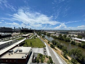 Building Photo - Flora RiNo
