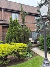 Building Photo - 14 Squirrel Hill