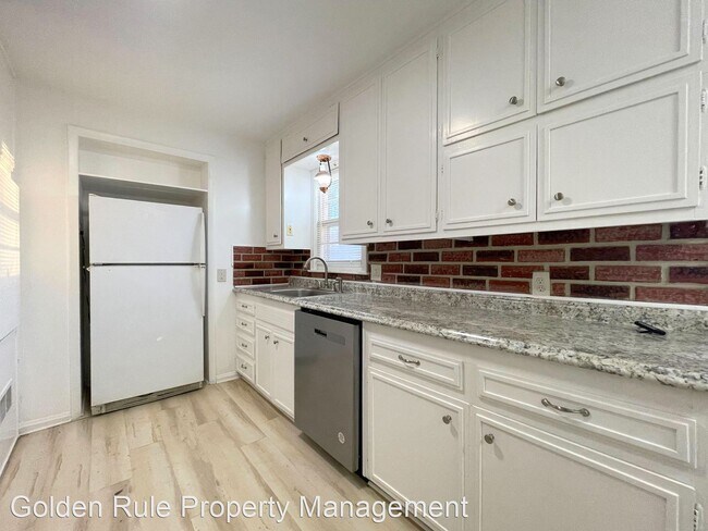 Foto del edificio - 3 br, 1 bath House - 1019 College Ln
