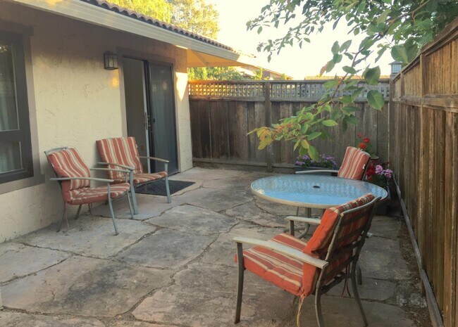 Large private patio - 127 Peach Terrace
